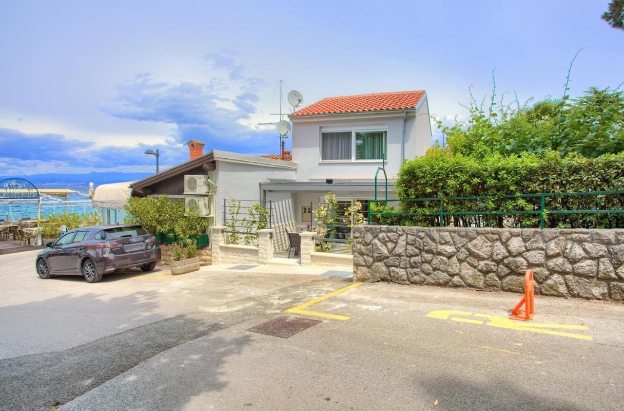 Holiday House Mar Malinska Exterior foto